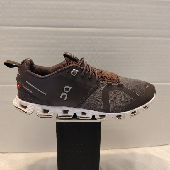 On Cloud 5, Women's # 7 US, Running Shoes - Picture 3 of 12